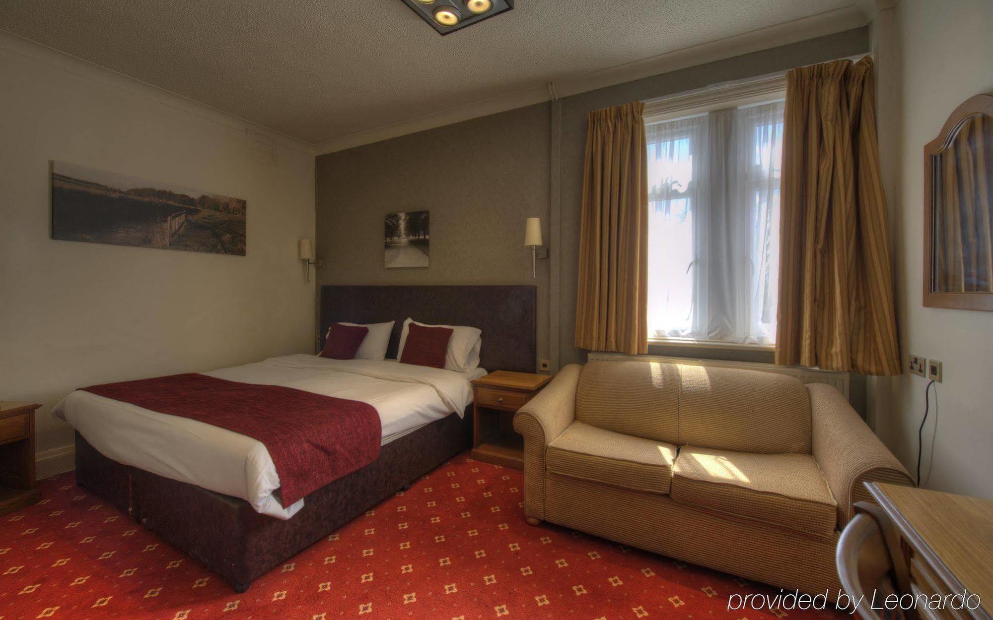 Royal Inn Скънторп Екстериор снимка